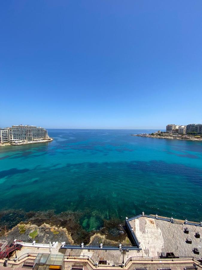 F2 - Lovely Two Bedrooms Flat Sea View, St Julians Saint Julian's ภายนอก รูปภาพ